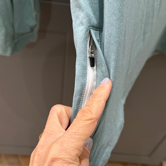 Costa Men’s Sz XL Light Green Long Sleeve hoodie with zipper pocket - Picture 8 of 9